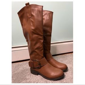 ANNA Brown Boots - Size 8